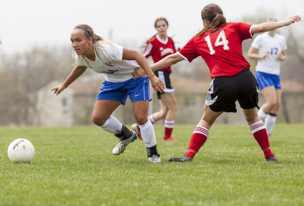 041815-soccer-20